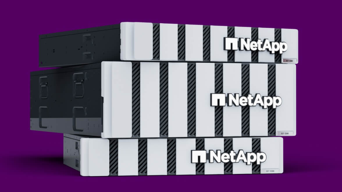 Périphériques NetApp empilés les uns sur les autres