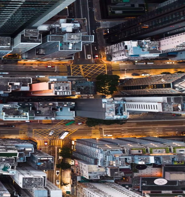 ripresa aerea di una città