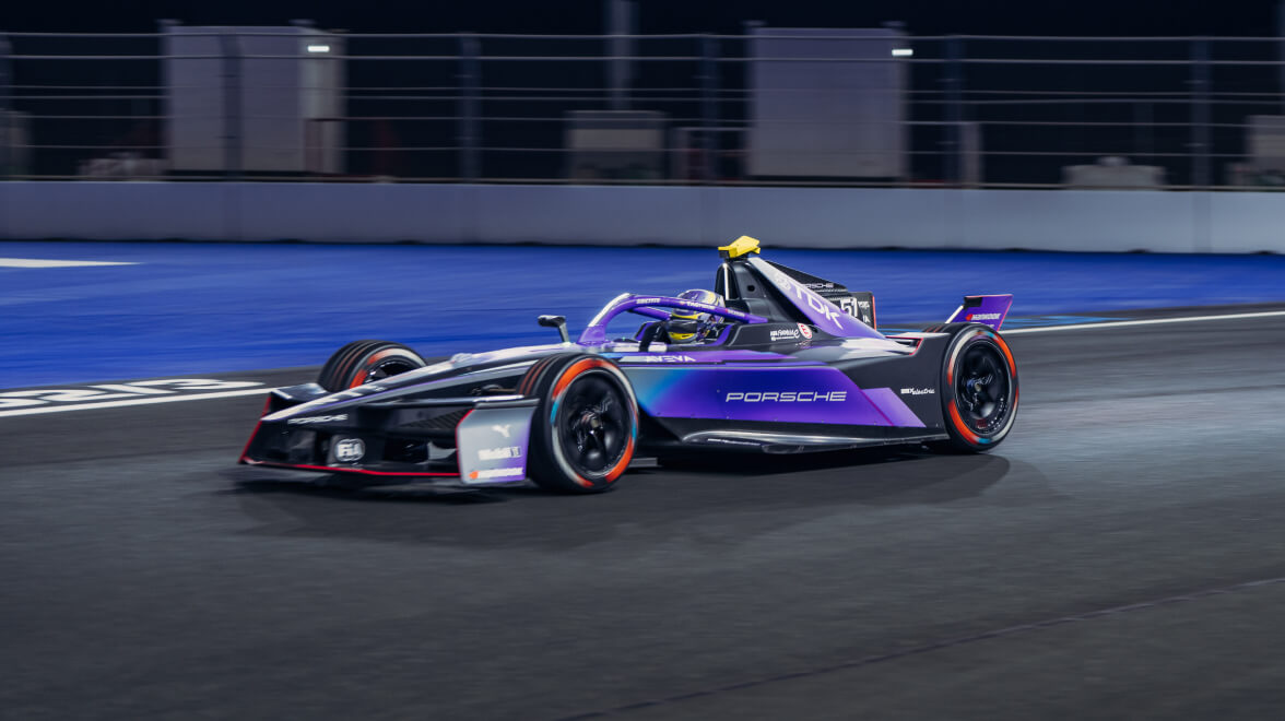 race car