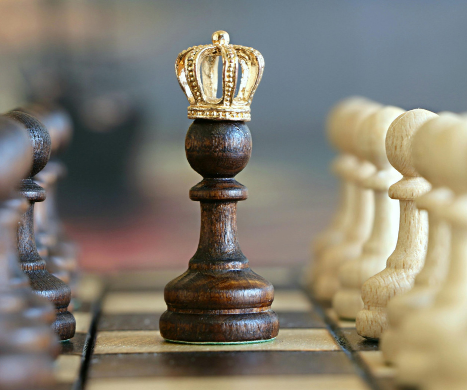 queen chess piece