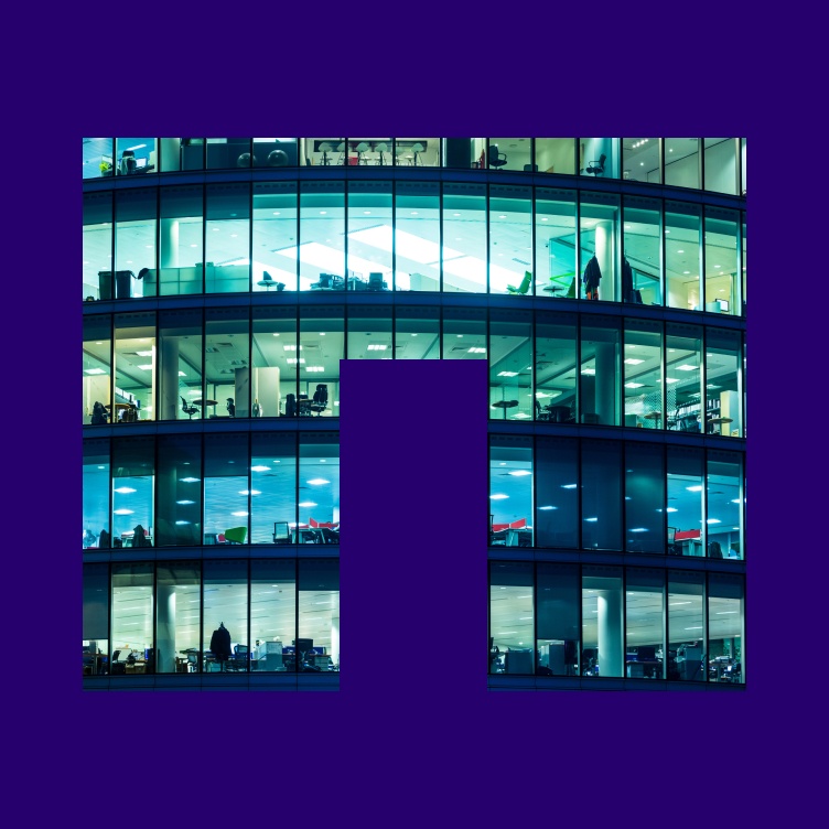 Logotipo da NetApp com a imagem de um edifício
