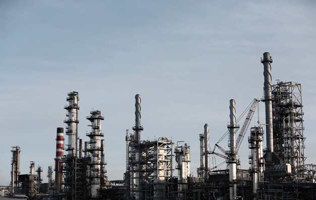 paisagem de indústria petroleira