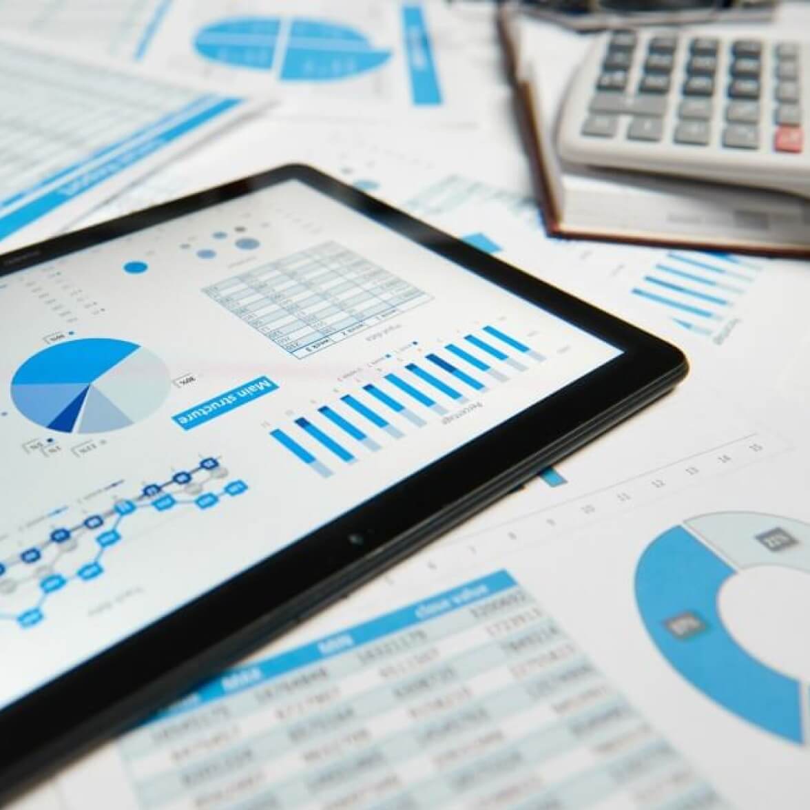 painéis de dados em tablets eletrônicos